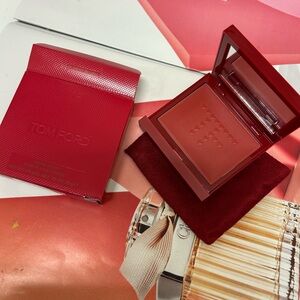 Tom Ford Creme Blush 01 FIRST Blush 6 g/.21 oz Full Size